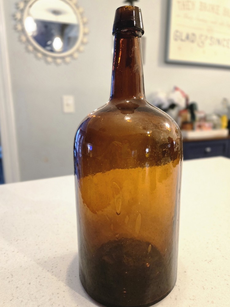Amber, B.F.C. Demijohn