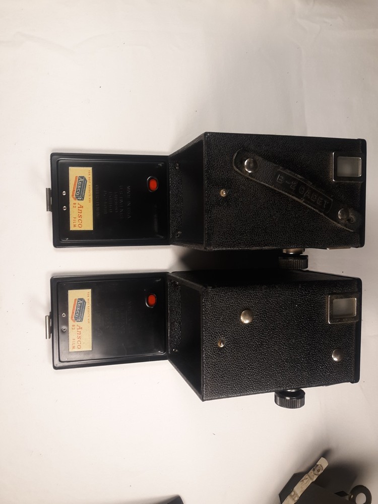 2 Agfa Ansco B2 Cadet Medium Format Box Camera