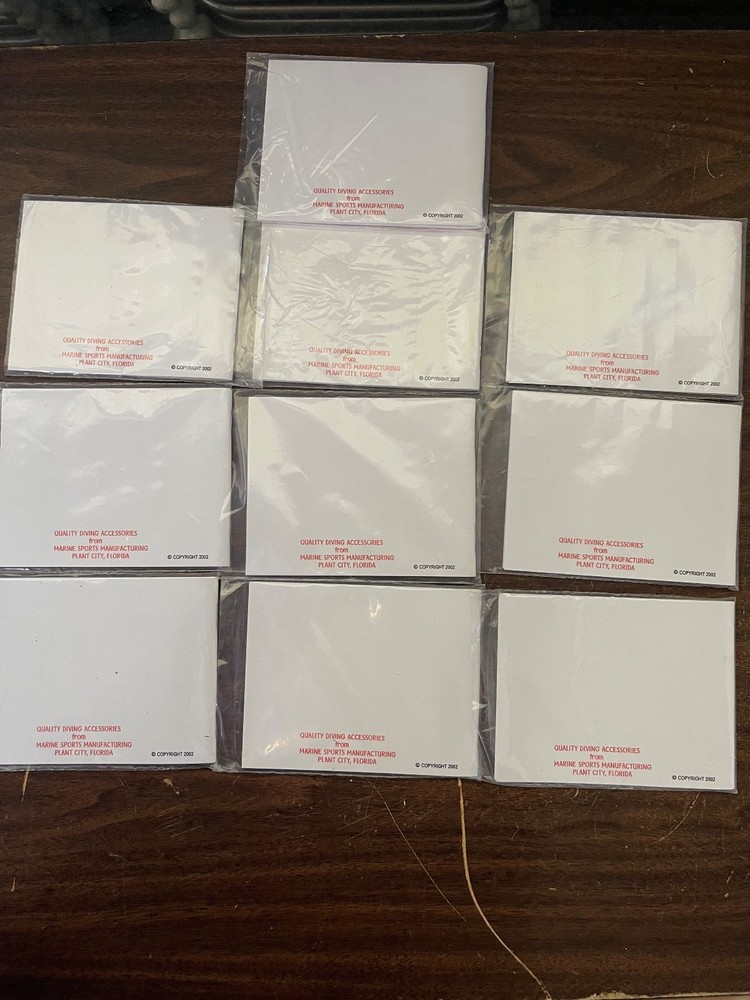 10 Deluxe Paper Divers Log Book