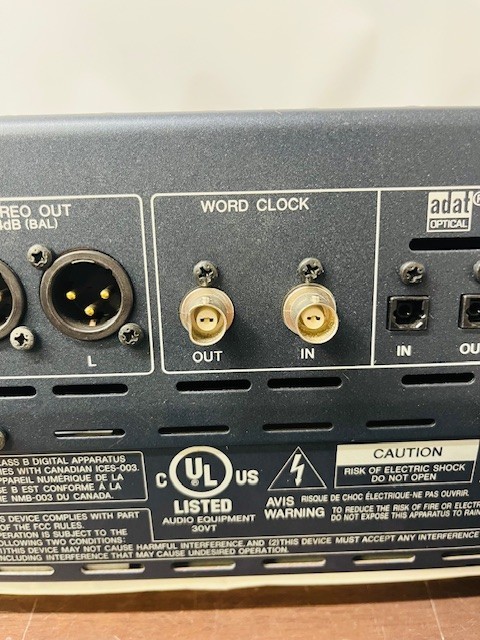 Yamaha O1V96 Digital Mixing Console