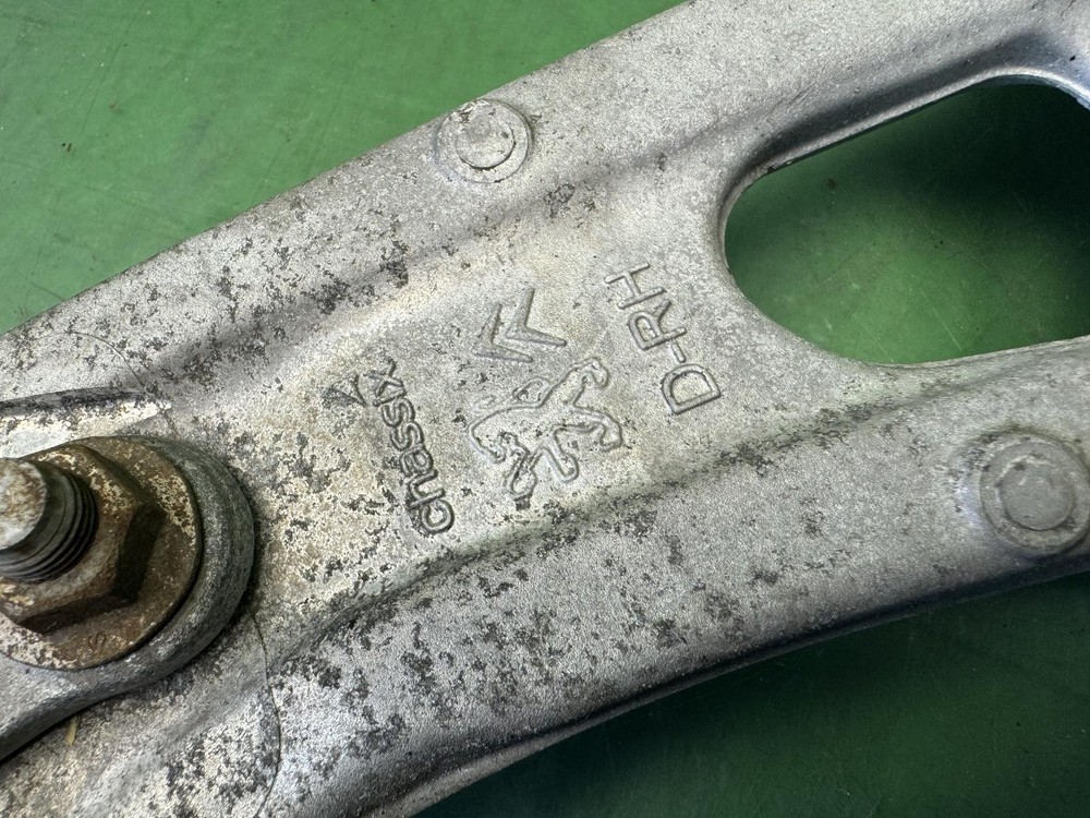 VAUXHALL COMBO E 2019 Right Front Lower Control Arm