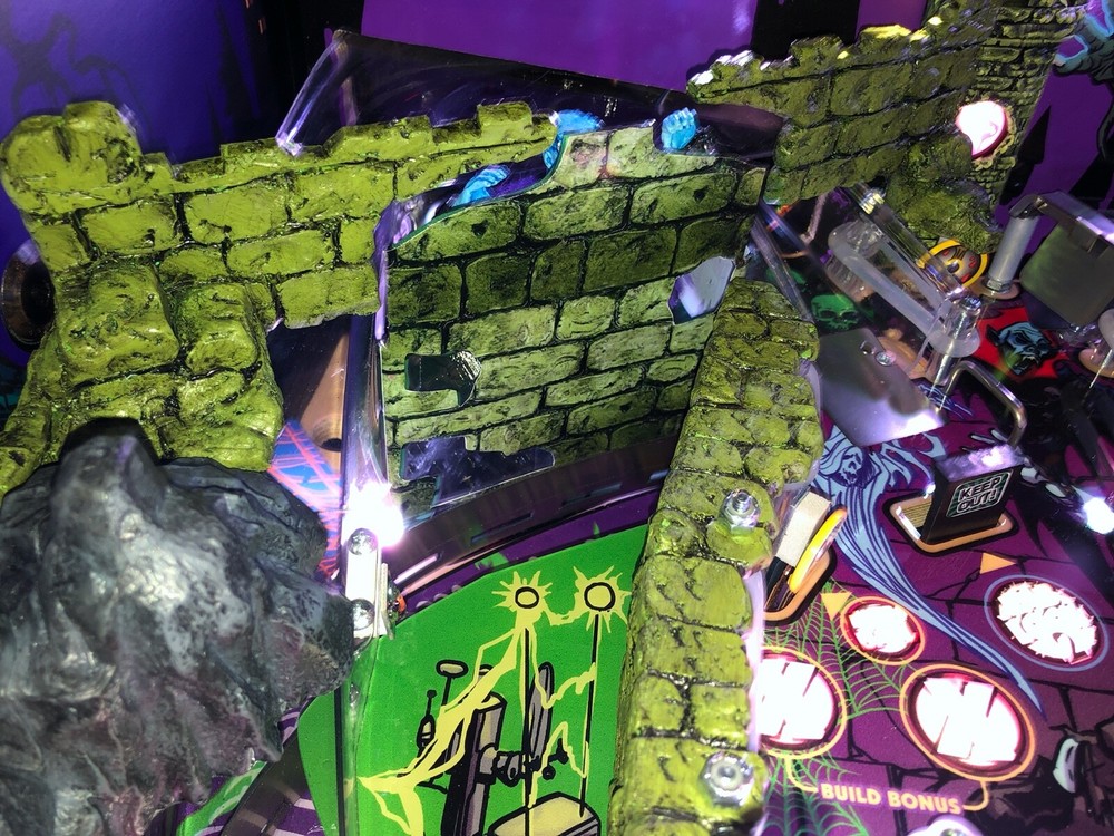Alice Cooper's Nightmare Castle Pinball Mod Castle Wall Mod