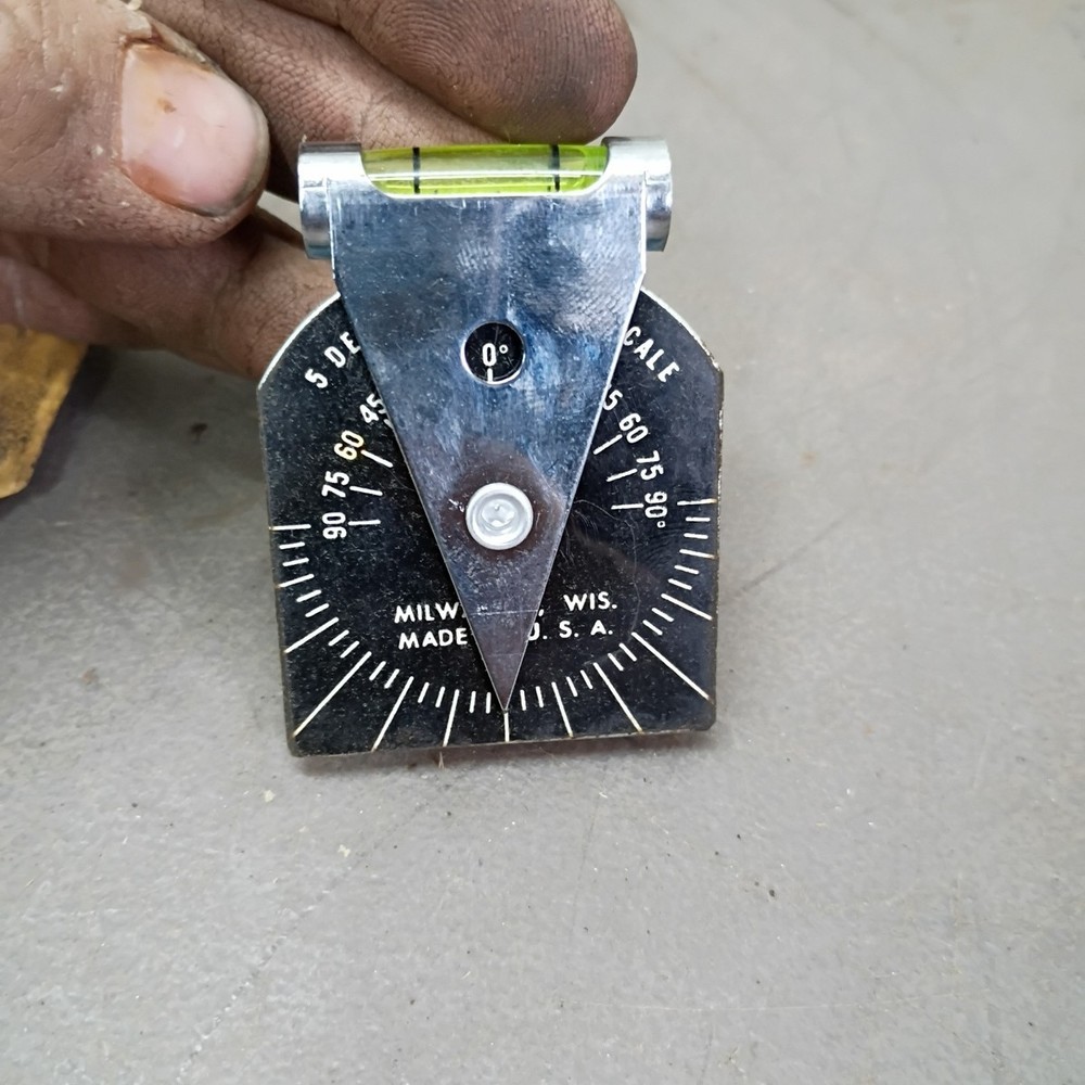 Magnetic Empire Protractor Rule Square 1/16" Graduated Scale