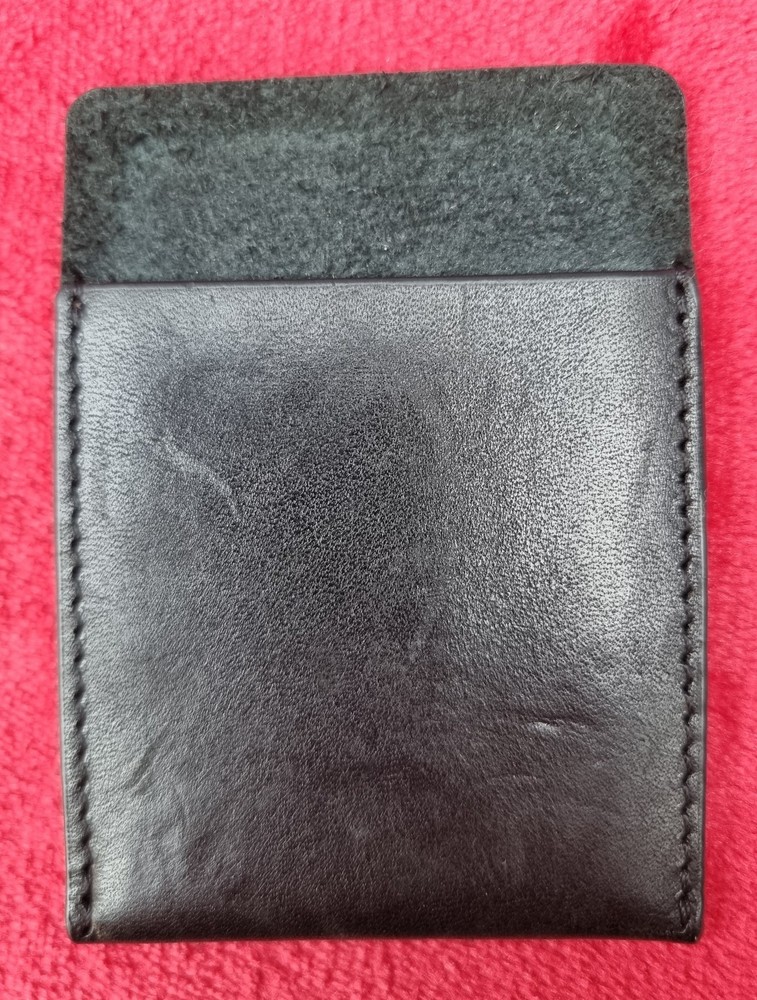 Nicholas Lawrence Wallet Magic & Mentalism