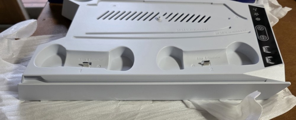 P5 Cooling Stand With Controller Charger