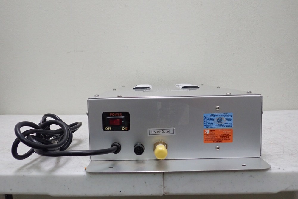 Tekran Model 1102 Air Dryer