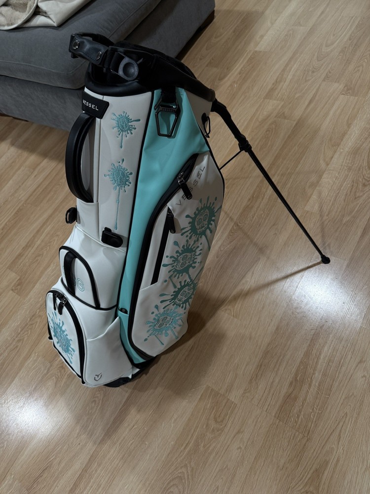 Sugar Skull Golf Vessel