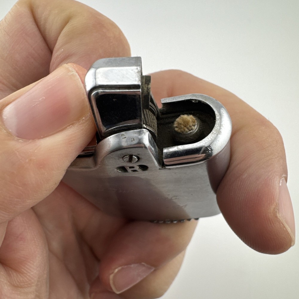 Vintage Ronson Whirlwind Imperial Lighter / Untested.