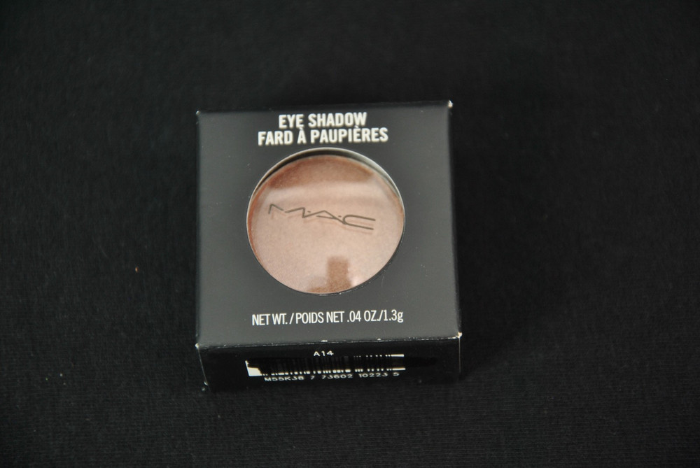 MAC Studio Eyeshadow All That Glitters Veluxe Pearl 11225S
