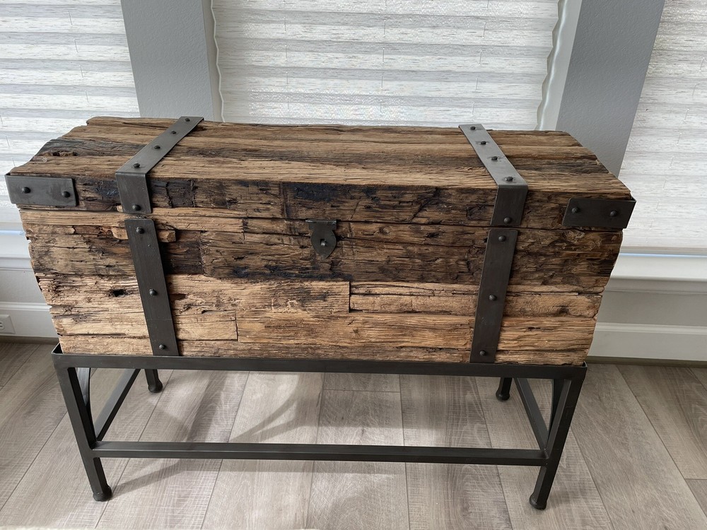 Chester Wooden Storage Trunk