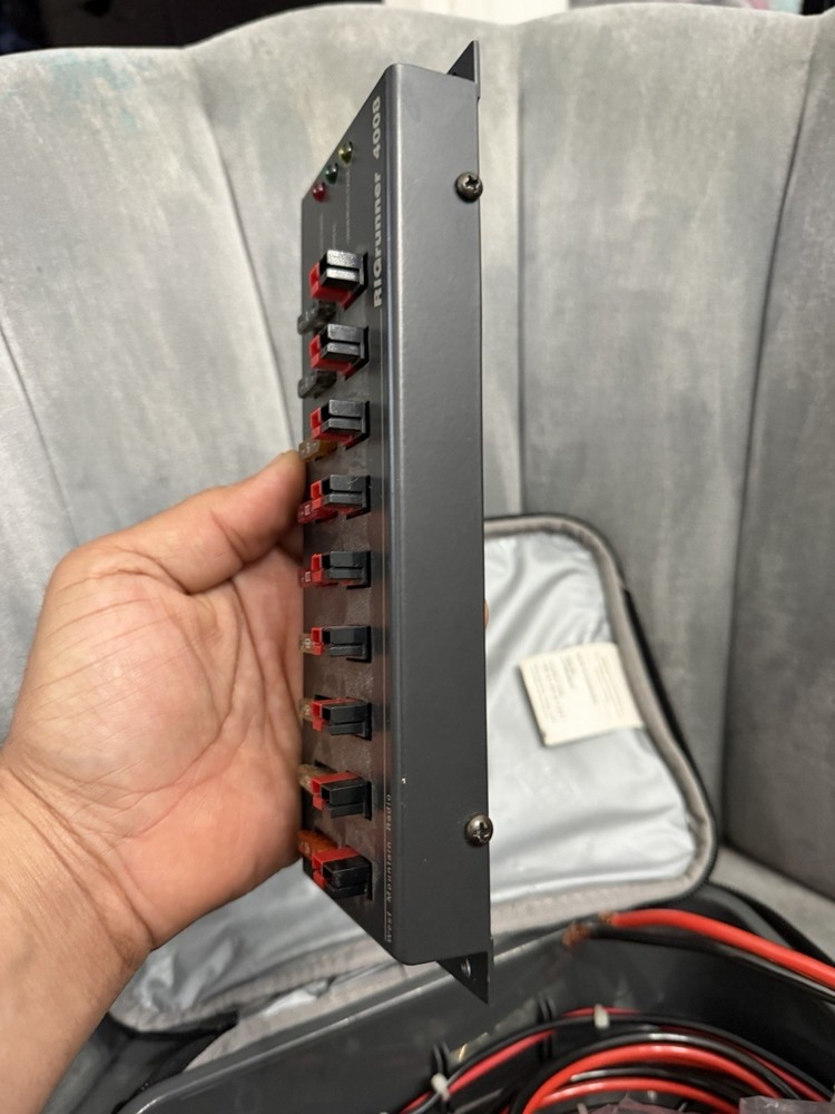 WEST MOUNTAIN 4008 RIGRUNNER 4008 DC POWER PANEL