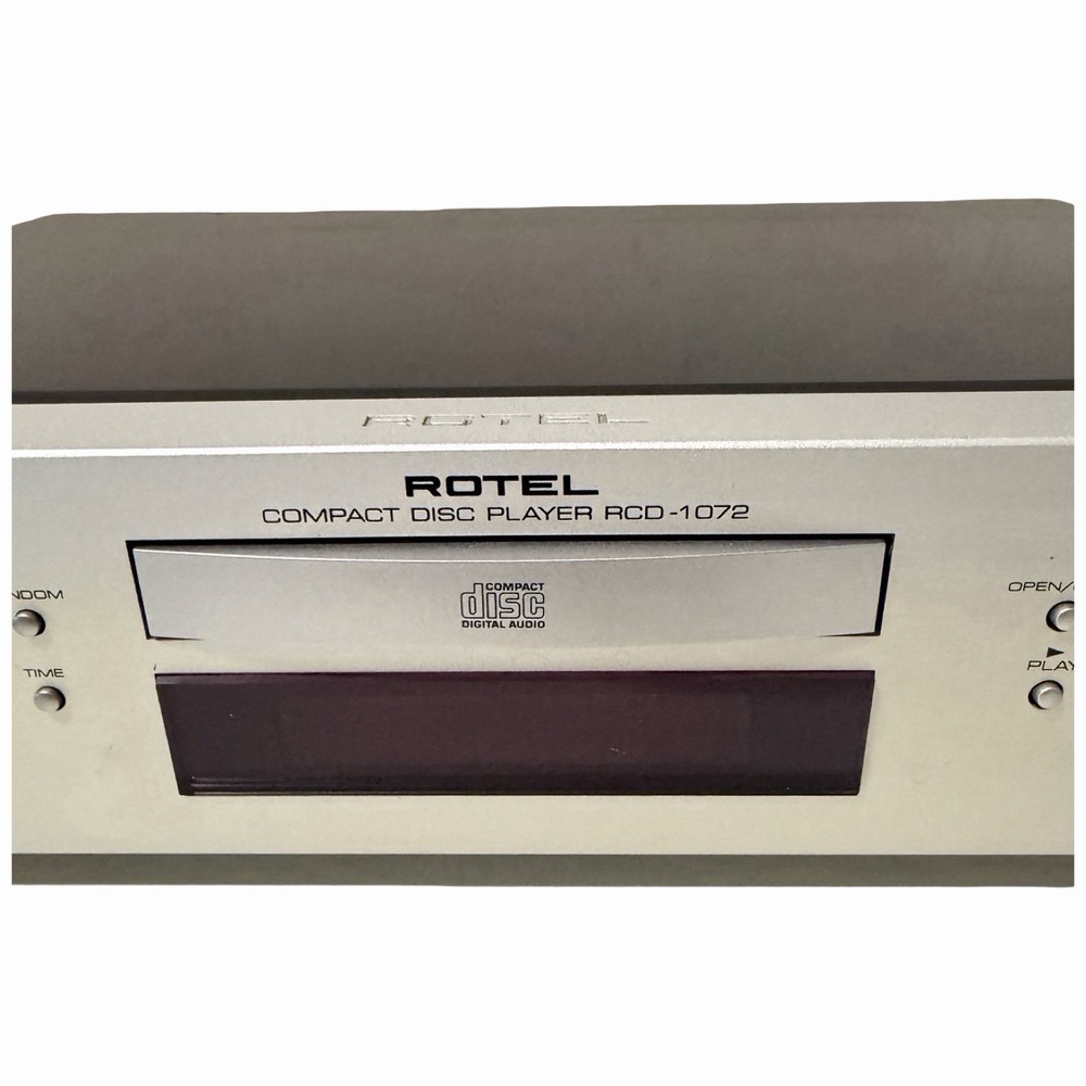 Rotel RCD-1072 CD Player