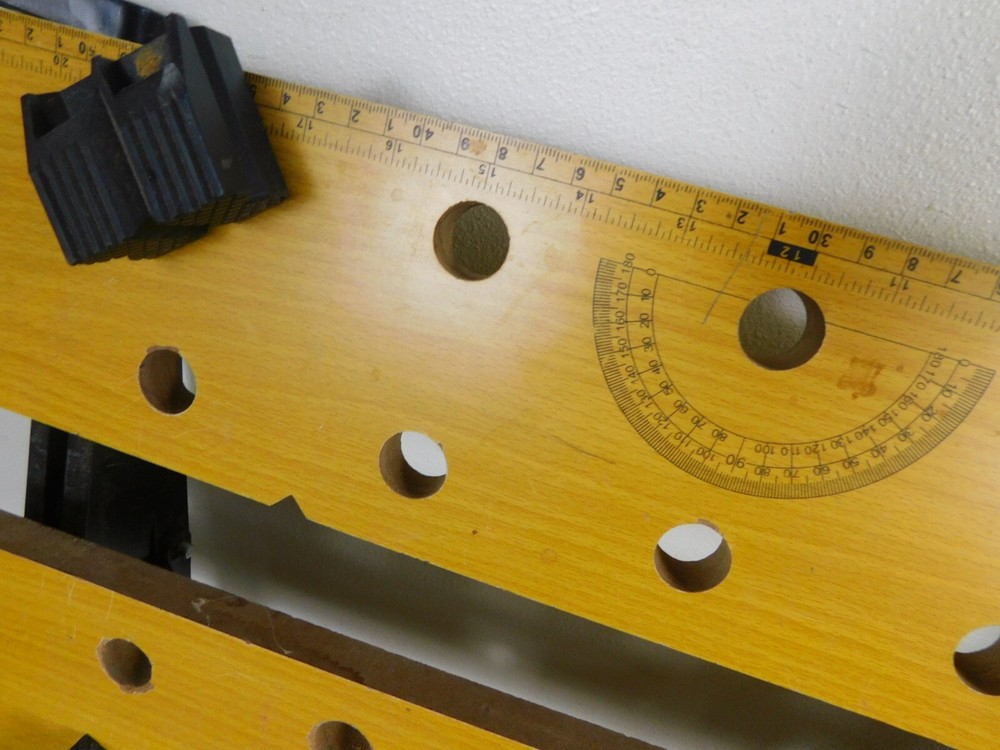 Adjustable VTG Work Mate Folding Workbench Vise Table Good Condition