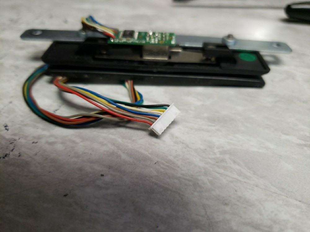 PAR3330-12 - ID Tech MiniMag Card Reader - BLACK FREE SHIP