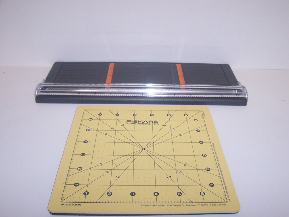 Fiskars Cutting Board 12" Slide Ruler-Measuring Project Craft/Fabric Cutting mat
