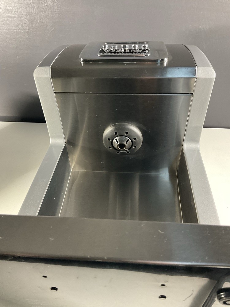 Viking Professional Coffee Maker 12-Cups Programable VCCM12