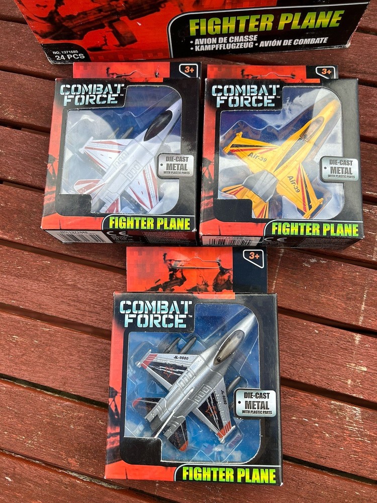 Brand new Diecast Planes bundle x 3 by combat force