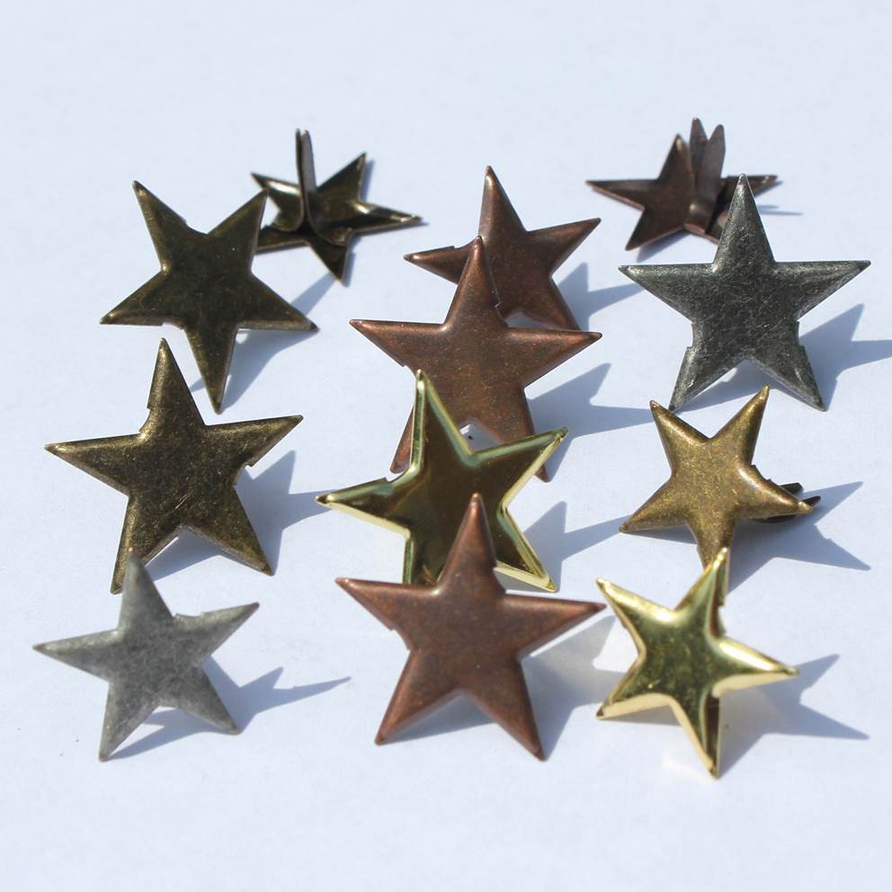 Eyelet Outlet Shape Brads 12/Pkg Star