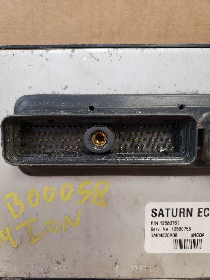 Engine ECM Electronic Control Module 2.2L Opt L61 Fits 04 ION 946737