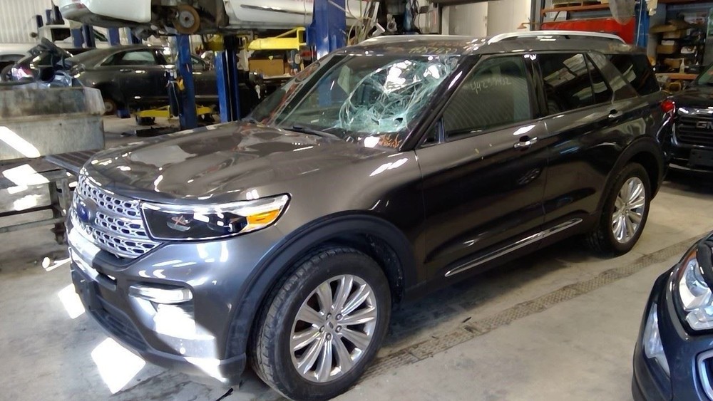 Camera/Projector Camera Windshield Mounted Fits 20-24 AVIATOR 12819942