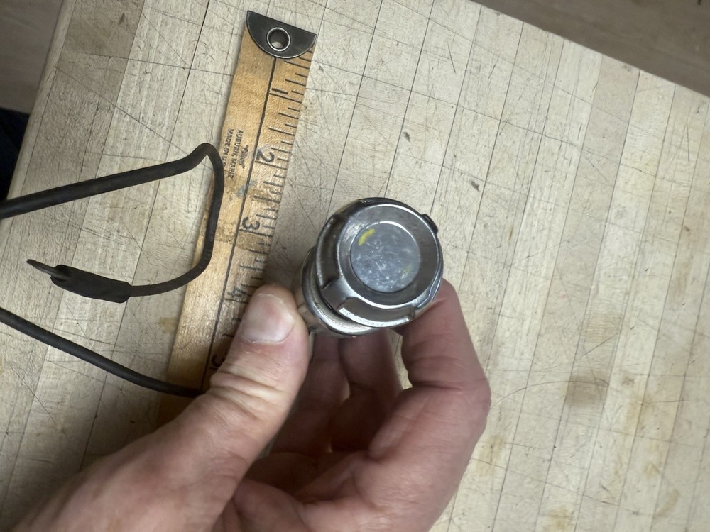 Vintage auto cigarette lighter (Casco)