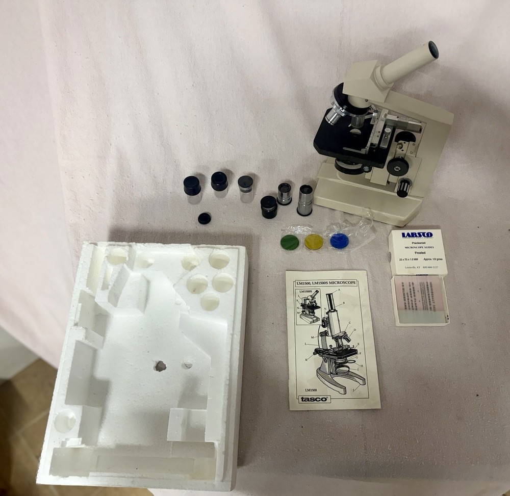 Vintage Tasco LM1500 Microscope
