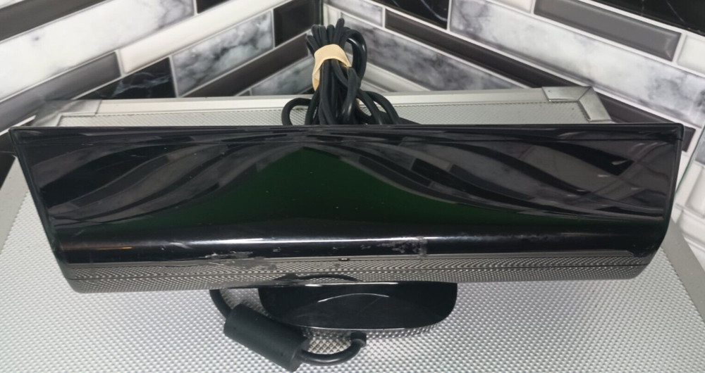 Xbox 360 Kinect Sensor Model 1414 Camera Great Condition Tested & Working