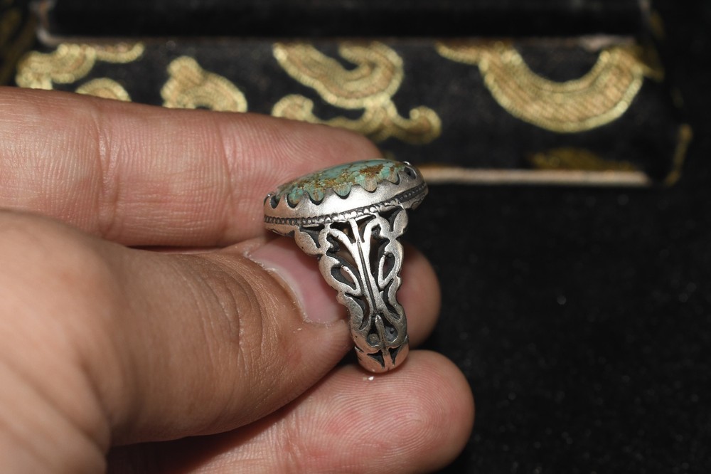 Genuine Antique Old Near Eastern Solid Silver ring with Turquoise Stone Bezel