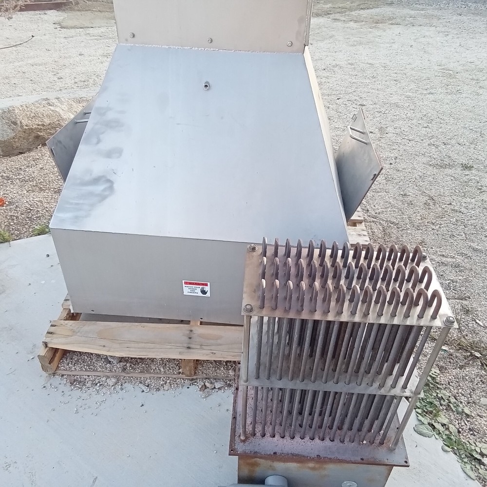 Pizza oven with large 3 phase heater