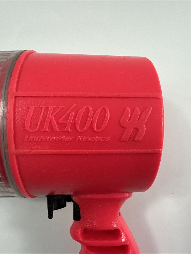 Underwater Kinetics UK 400 Night Dive Light