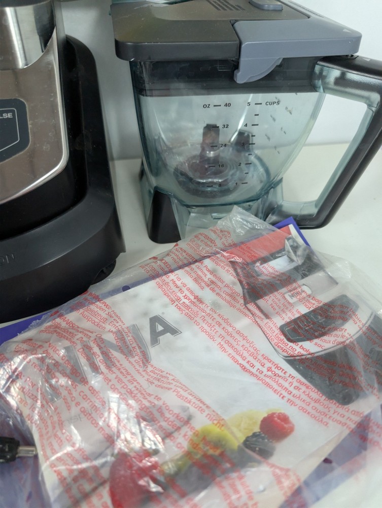 Ninja Kitchen System 1100 Blender & Food Processor Combo in Original Box