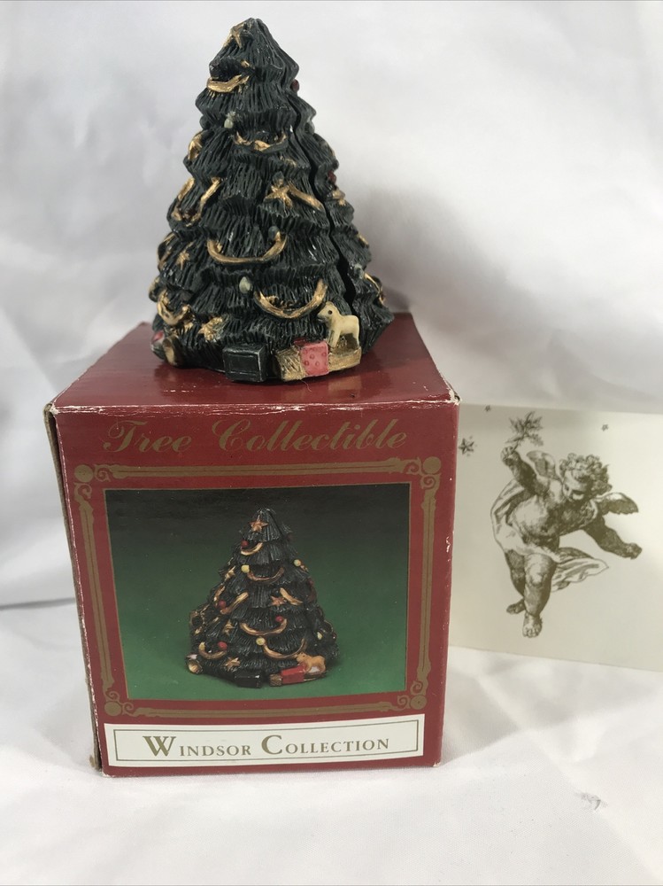 Tree Collectible ~ Windsor Collection 3.5” ~ Opening Hinge 3d