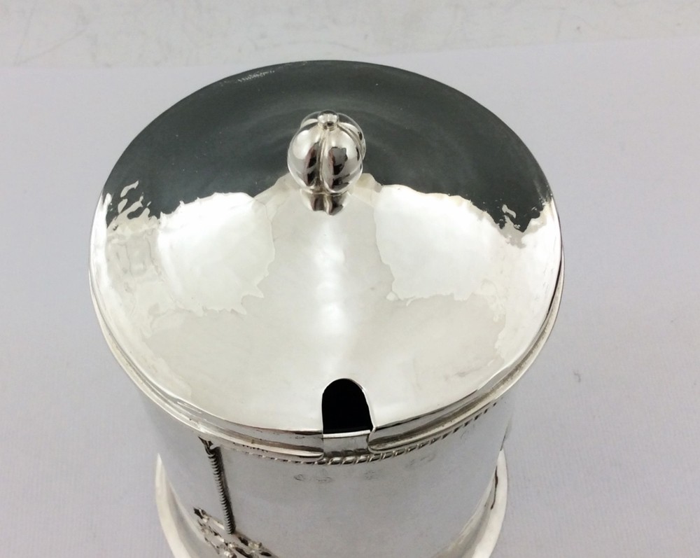 ARTS & CRAFTS SOLID SILVER JAM / PRESERVE POT A.E. JONES 1913