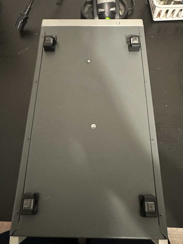 PENDULUM CNT-90 TIMER/COUNTER/ANALYZER Damaged Screen