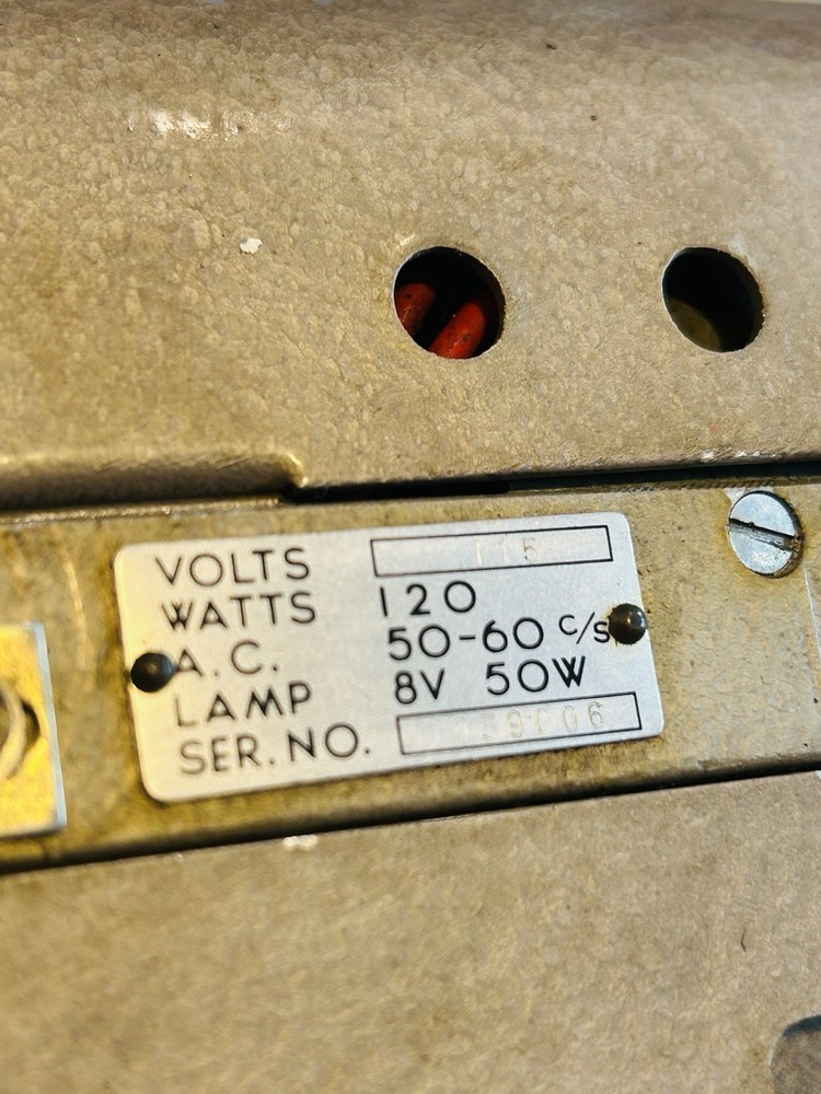 Magnon Auto-700 8mm film projector