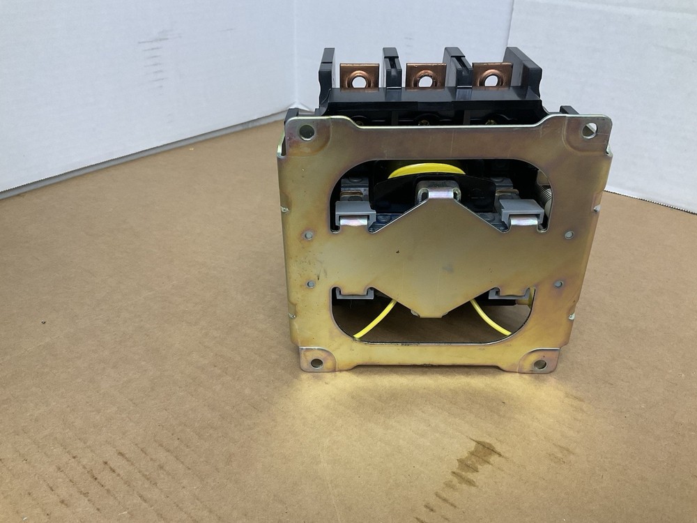 Mitsubishi Definite Purpose Contactor DU-A120