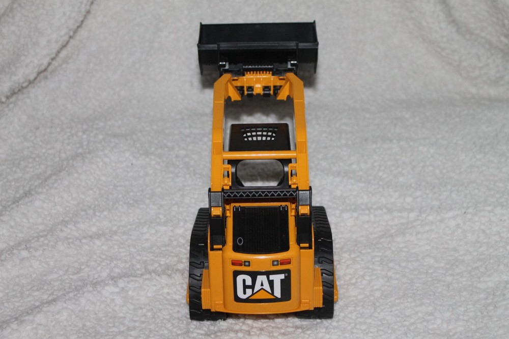 BRUDER CAT CATERPILLAR MULTI TERRAIN LOADER DIGGER VEHICLE 1:16 EUC