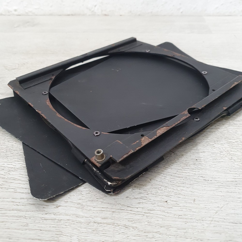 Vintage Strand Lighting Barn doors Black 7" Diameter mount Stage Lighting -B44