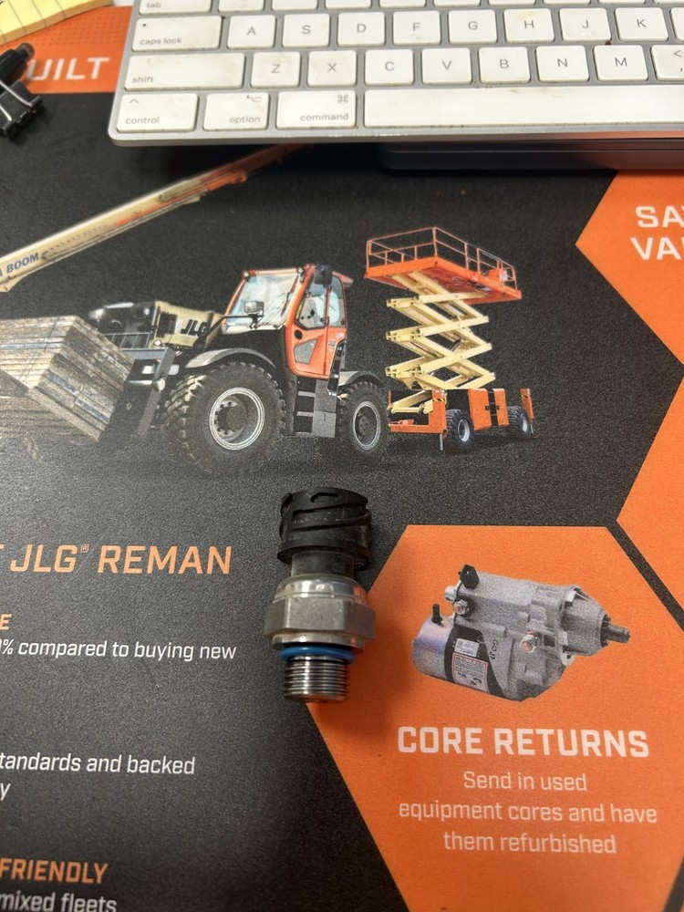 JLG S9-166700 Pressure Sensor NOS
