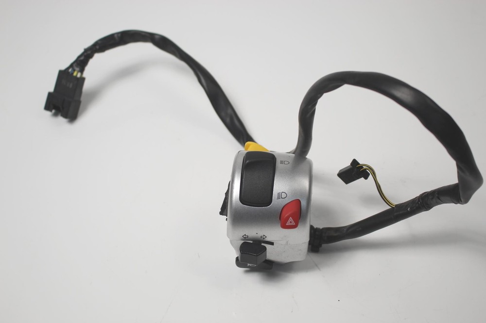 20 Suzuki VL800T  Boulevard C50T Left Control Switch