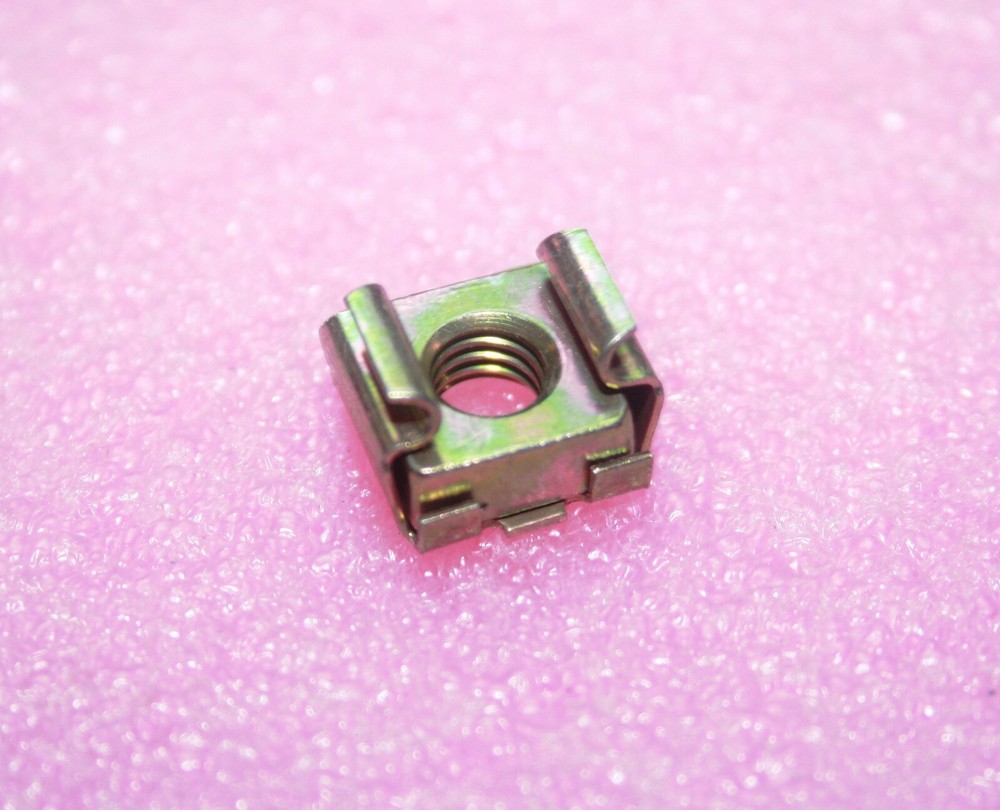 Rackmount M6 Cage Nuts and M6 Rack Screws (Clip Nuts, Rack Mount Nuts) 16 PACK