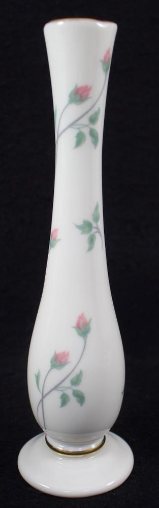 Lenox Manor Rose Bud Vase