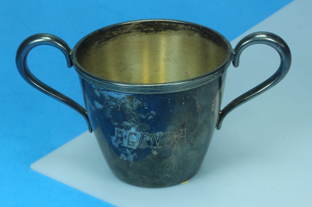 William A. Rogers #4905 Silver Plate Double Handle Cup Engraved AGENDA.