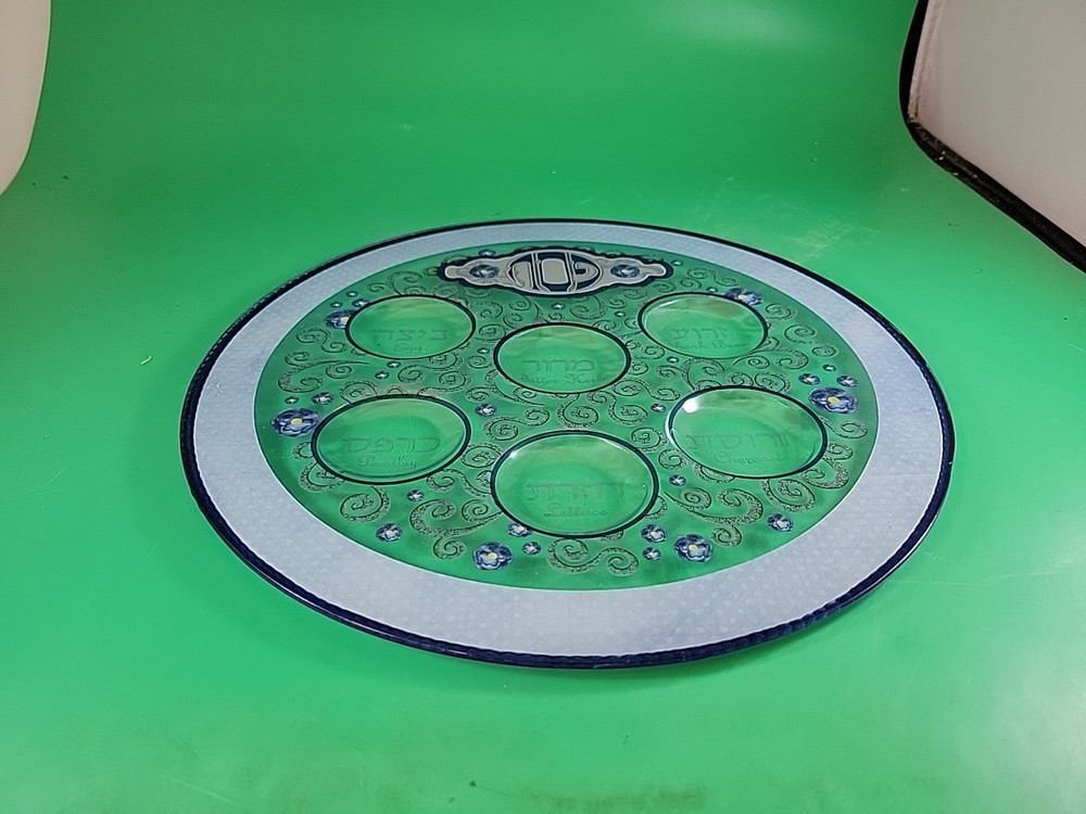 Round Glass "Elegant" Seder Plate