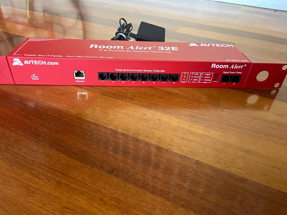 AVTech Software inc. Room Alert 32E with AC adapter and Rack Brackets