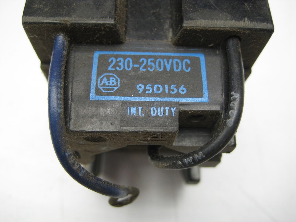 ALLEN BRADLEY 95D156 COIL UNMP