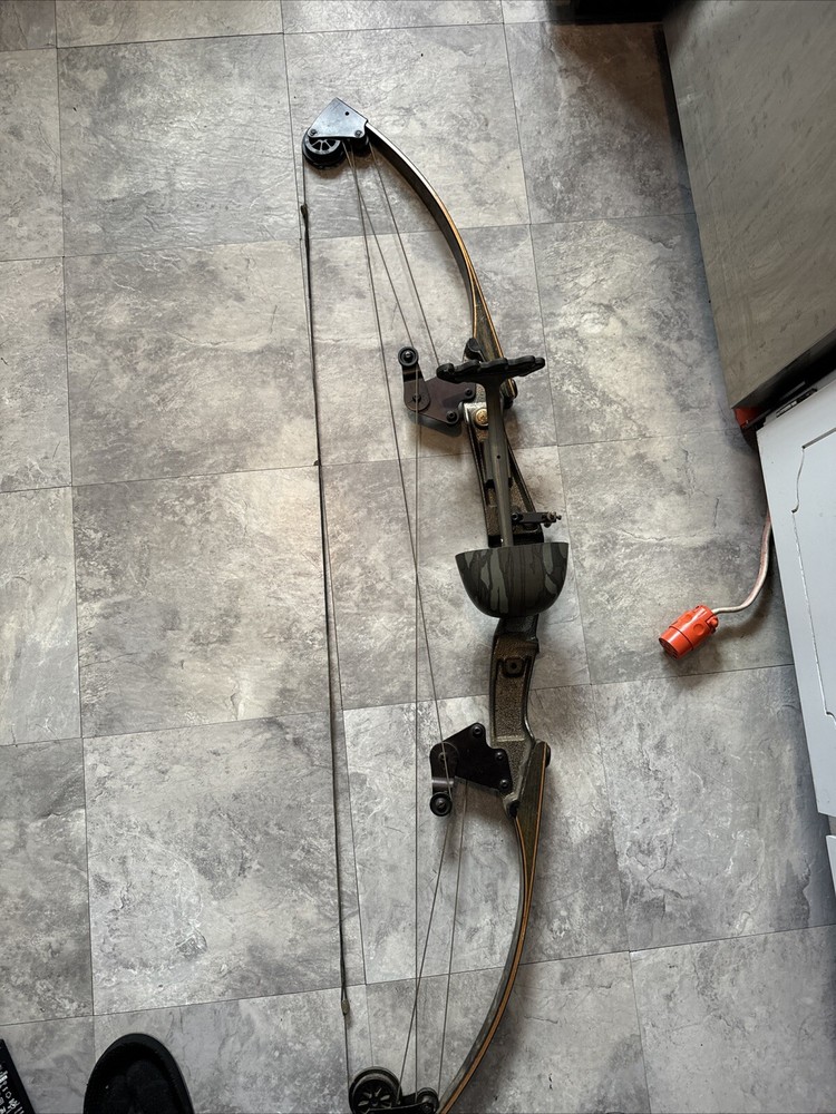 BEAR POLAR LTD compound Bow PL. 95065c” Vintage