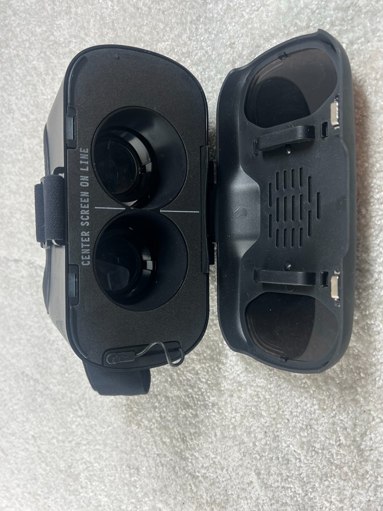 Tzumi Dream Vision - Virtual Reality Headset with Bluetooth