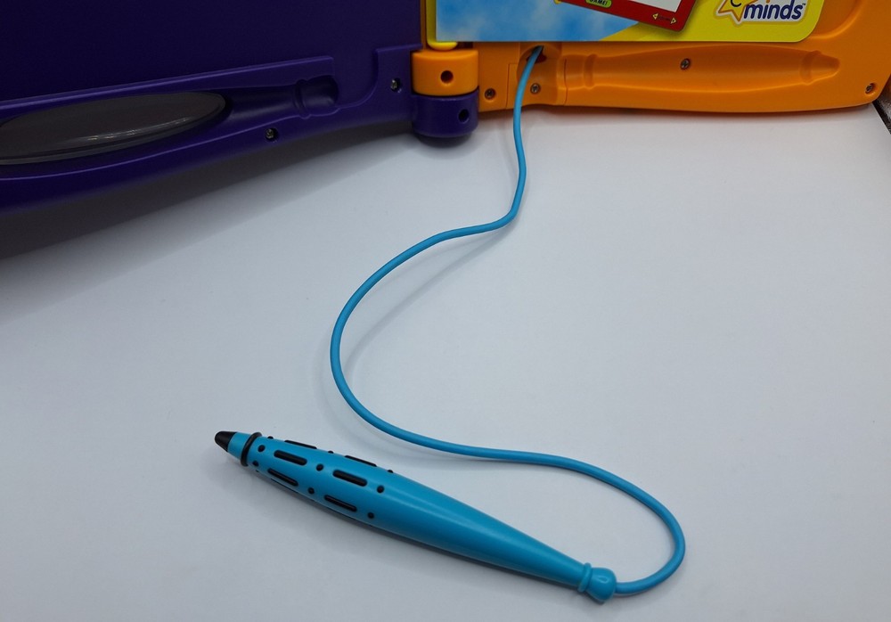 Active Minds ActivePAD (2003) With Treasury Of Learning - Tested Works Great