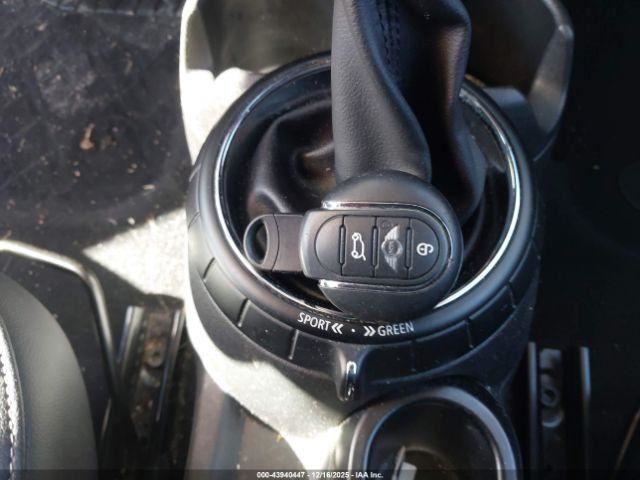 Fuse Box Engine Fits 14-20 MINI COOPER 4947832